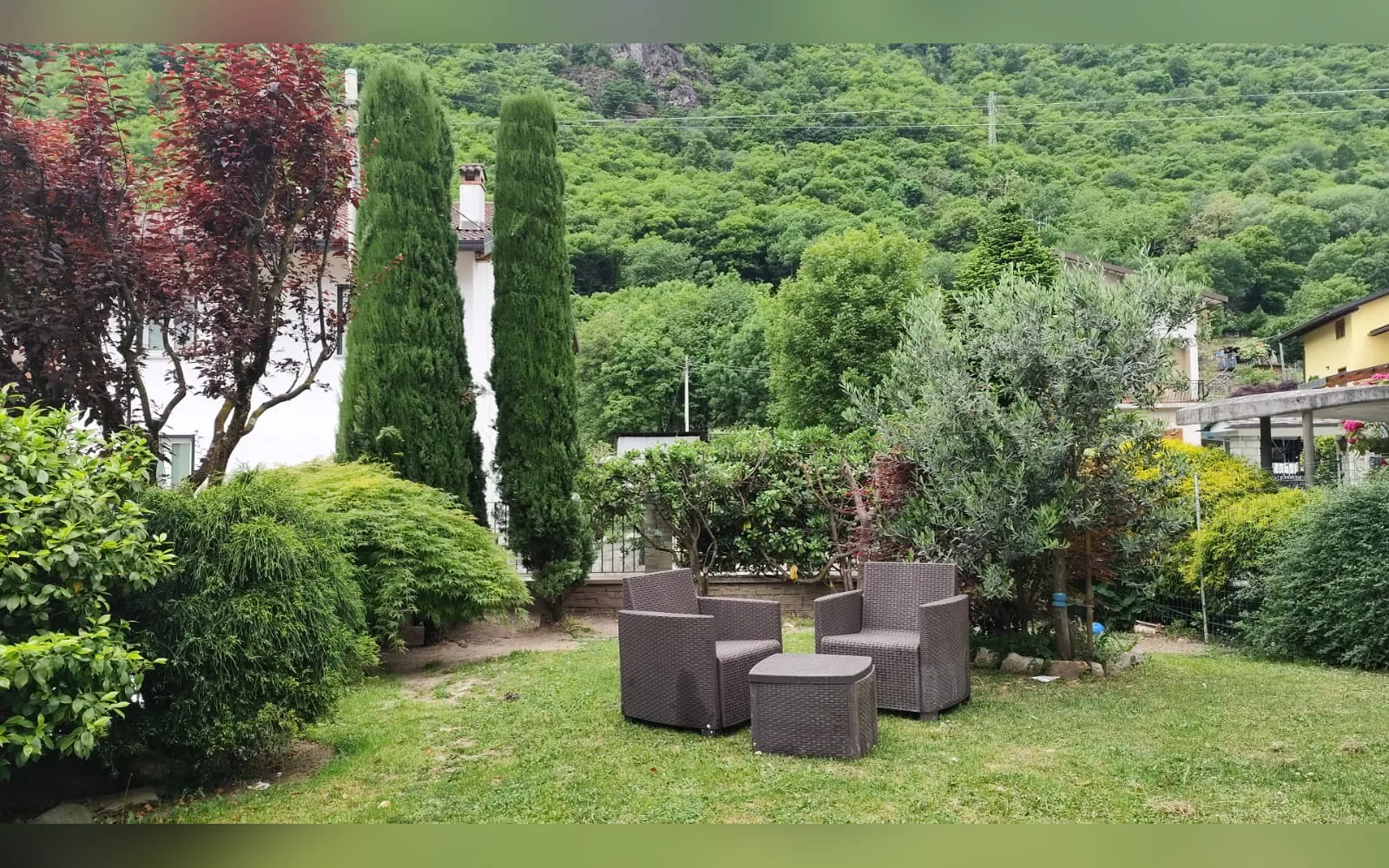 Giardino di CASA IN FIORE, Sondrio (Lazio) (foto 10)
